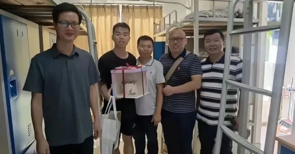 图片 图片
